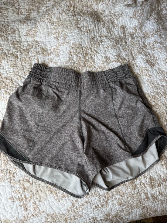 lululemon athletica Pants - Lululemon Women’s Athletic Shorts — Charcoal Gray Stretch